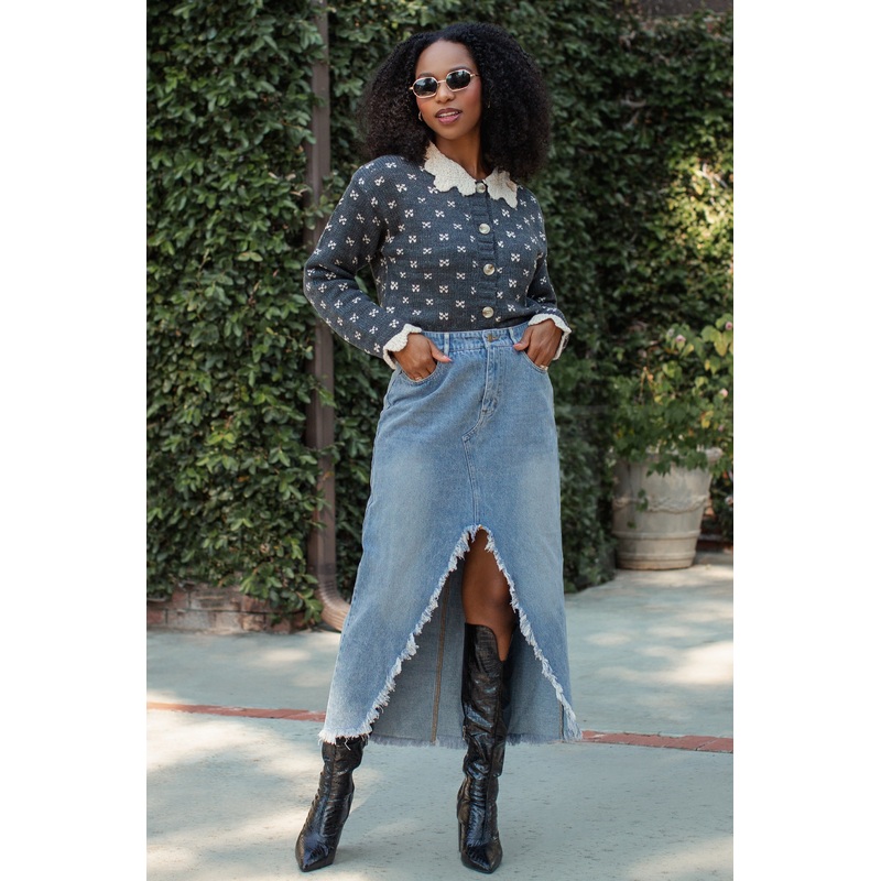 Light Wash Mid Rise Frayed Edge Denim Skirt